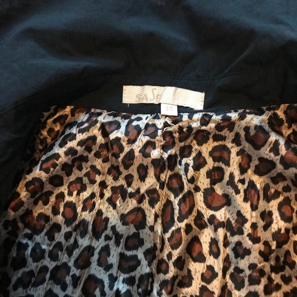 Spring coat - Picture 4 of 8